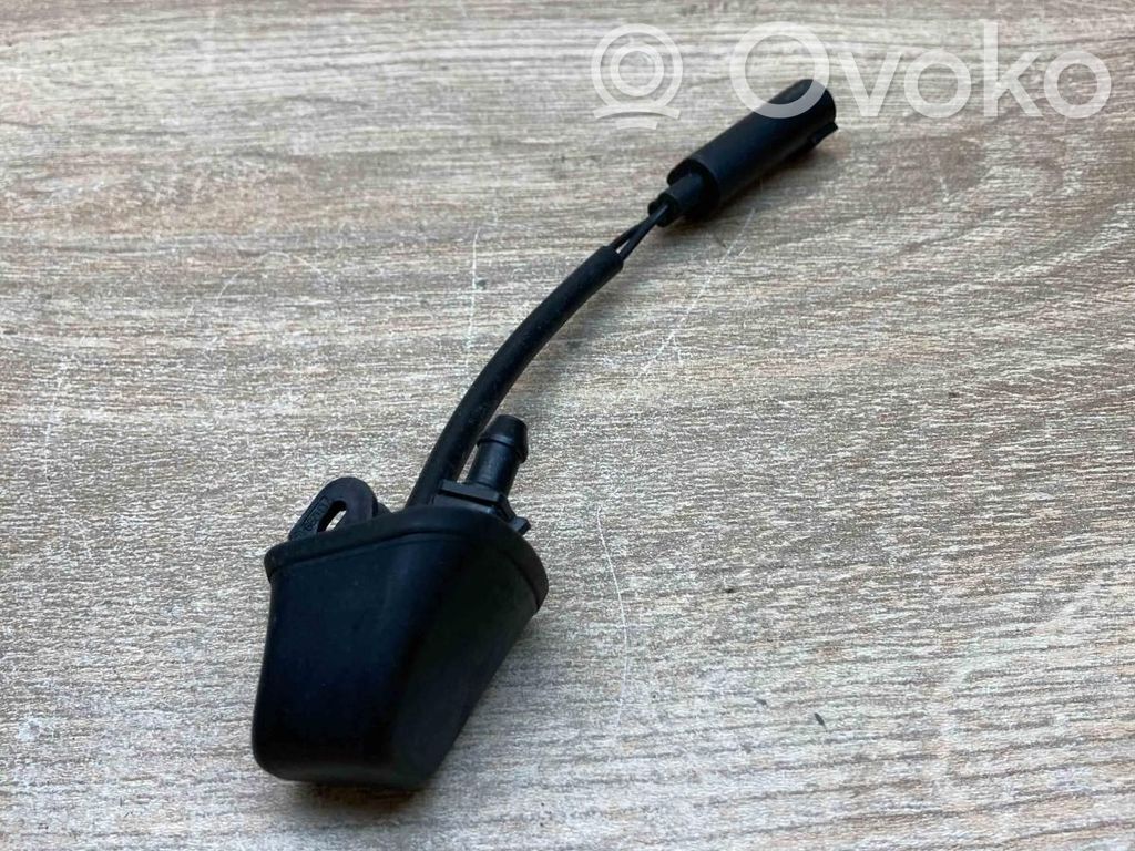 BMW 3 E90 E91 Duză spălare parbriz 