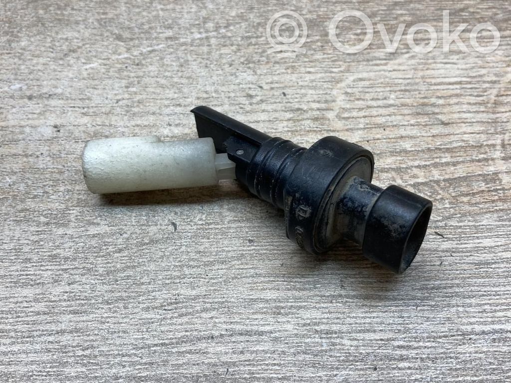 Czujnik poziomu płynu do spryskiwaczy szyby przedniej / czołowej   90346056,CL0023935