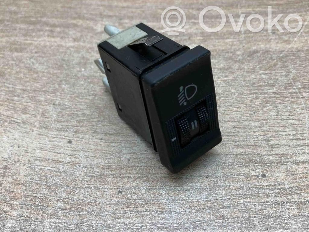 Headlight level height control switch   8A0941301