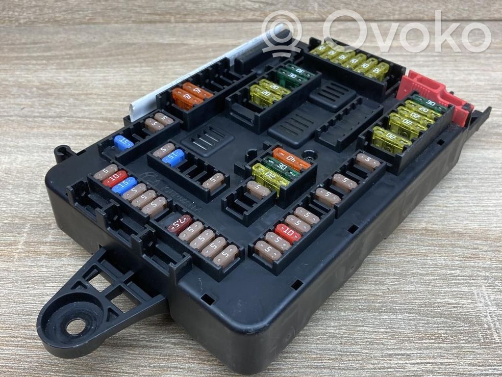 BMW 3 F30 F35 F31 Modul siguranțe 