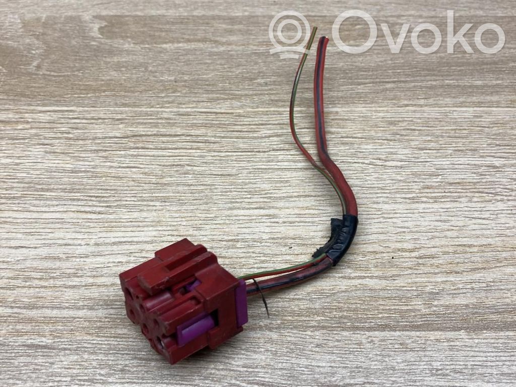 Audi A6 S6 C4 4A Cable de la bujía 