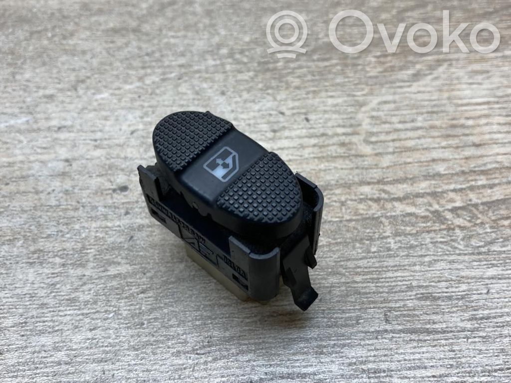 Seat Alhambra (Mk1) Interruttore di controllo dell’alzacristalli elettrico 