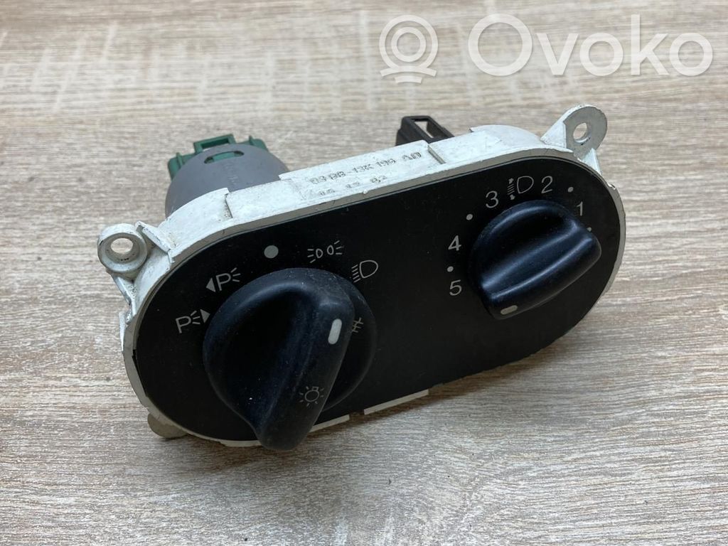 Ford Mondeo MK I Interruptor de luz 