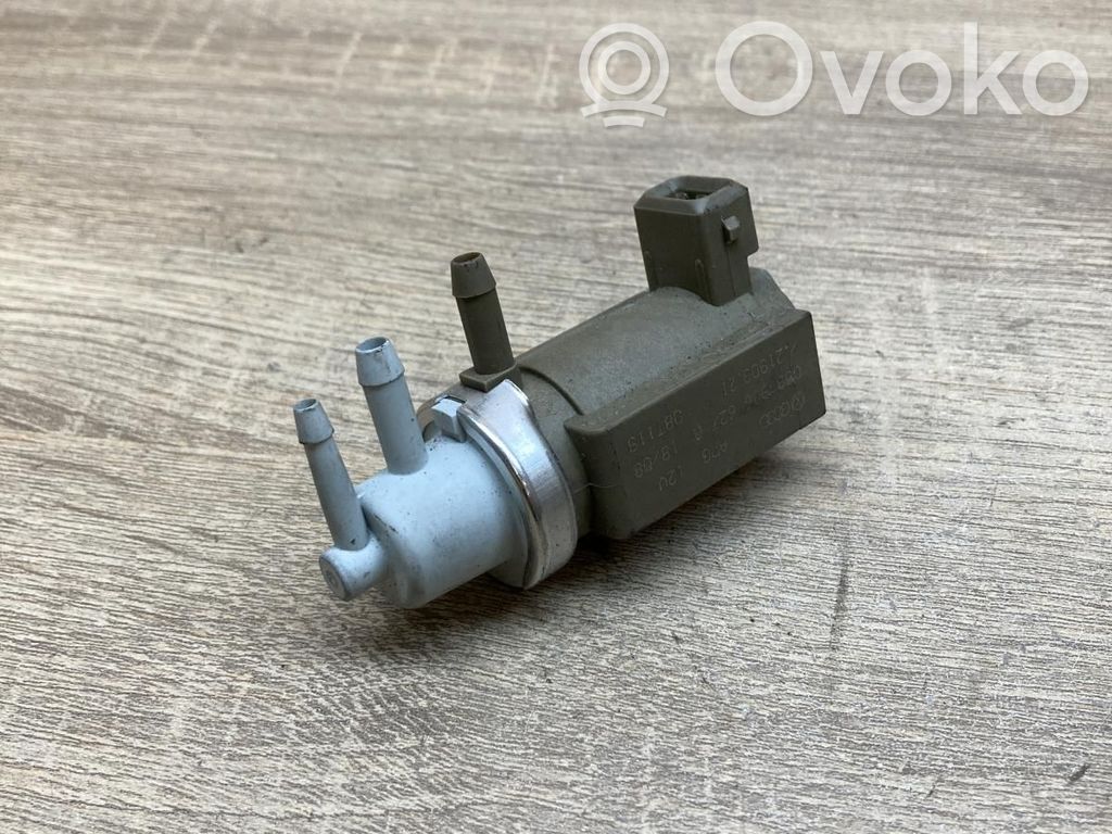 Audi A6 S6 C6 4F Zawór podciśnienia / Elektrozawór turbiny 