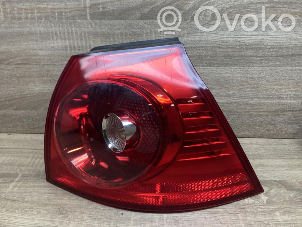 Volkswagen Golf V Lampă spate în caroserie 
