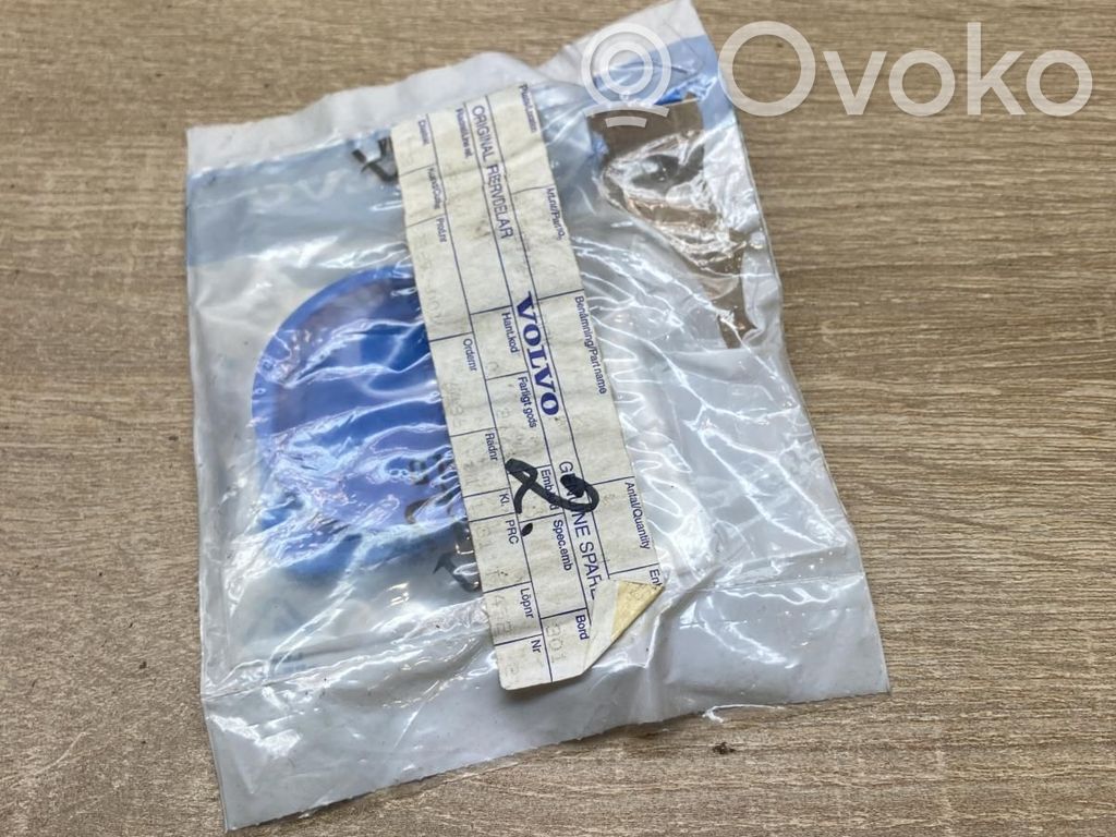 Volvo S40, V40 Tuulilasinpesimen nestesäiliö