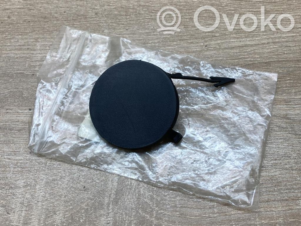 Ford Focus Capac orificiu tractare bară spate 