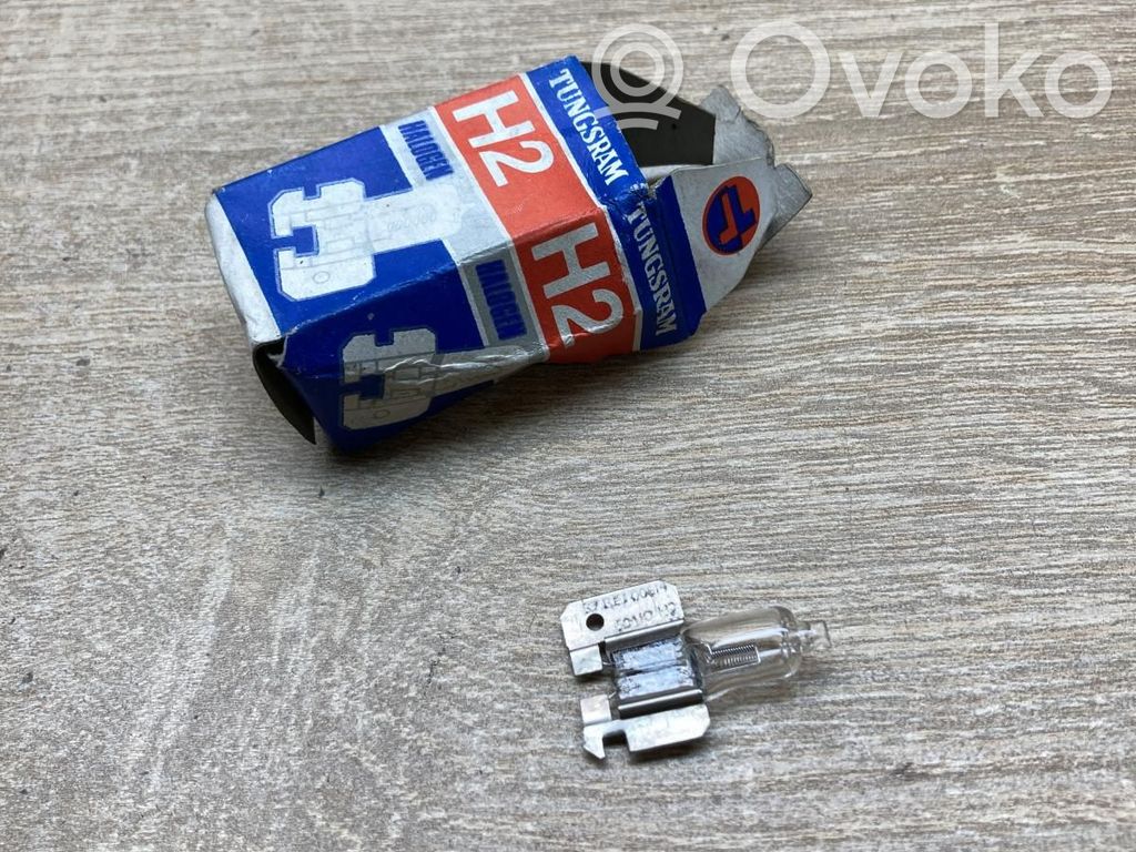 Etuajovalon polttimo   H212V55W