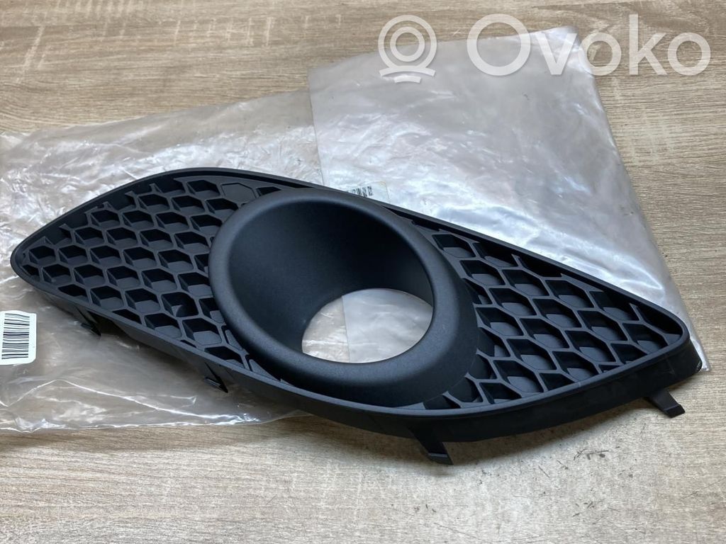 Opel Zafira B Mascherina/griglia fendinebbia anteriore 