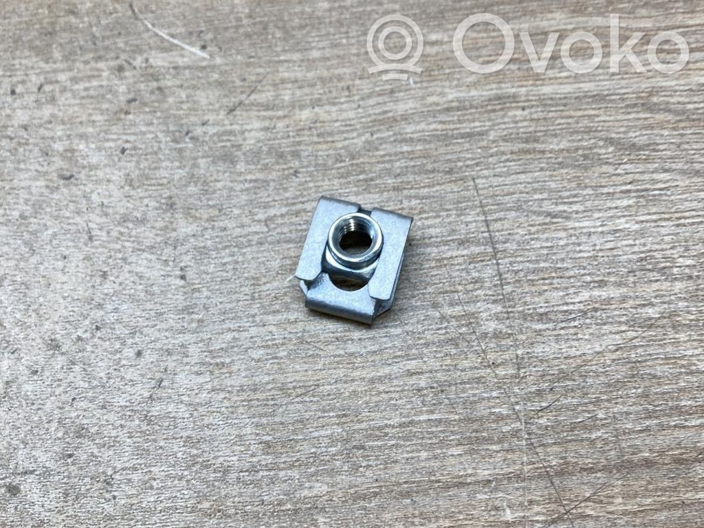 Opel Astra H Panou suport radiator 