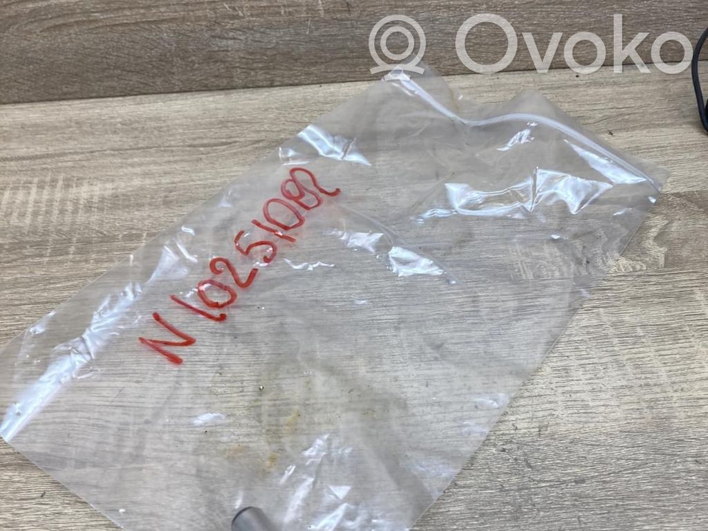 Volkswagen PASSAT B5 Żarówka do lampy przedniej 