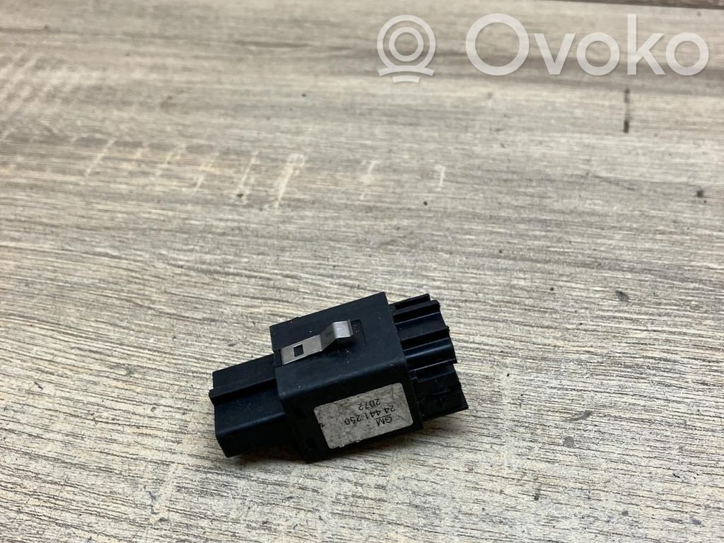 Opel Vectra C Interruttore luci di emergenza