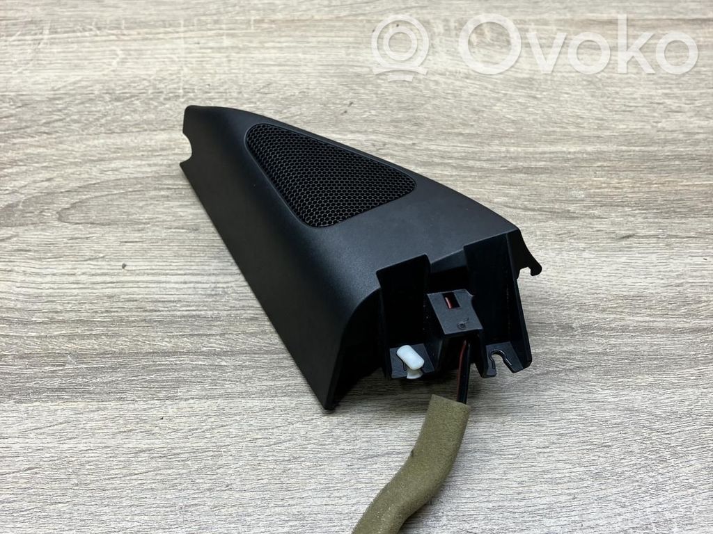 Volkswagen PASSAT B6 Altavoz de alta frecuencia en la puerta delantera 