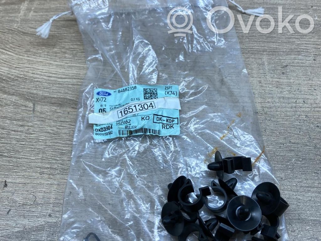 Ford Fiesta Inne części komory silnika