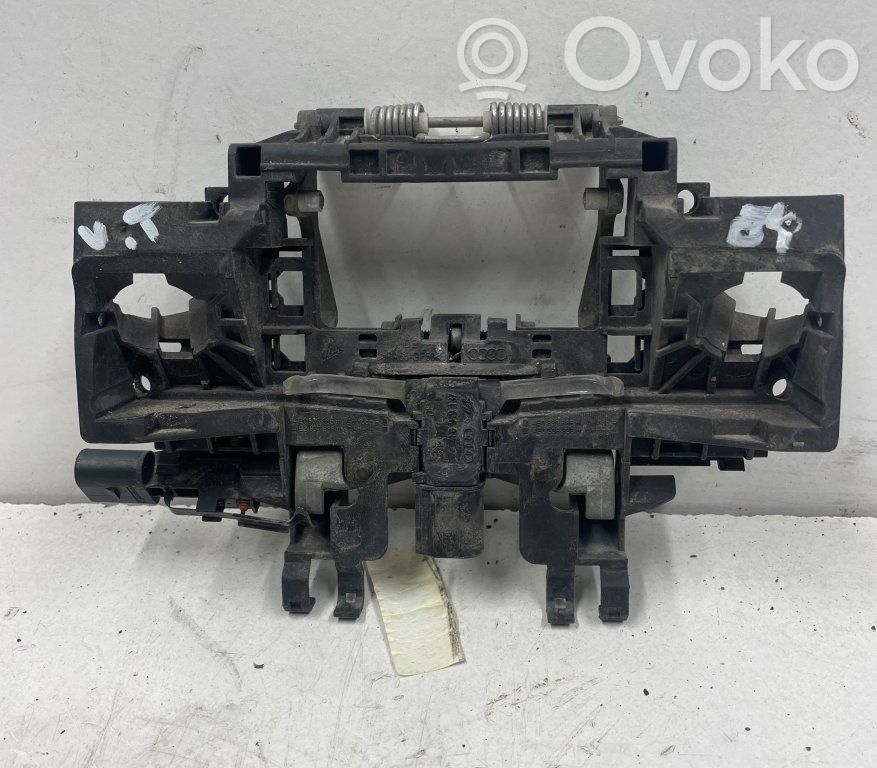 Etuoven ulkokahva   4E2837886M,4E1837885M,4E0839885M