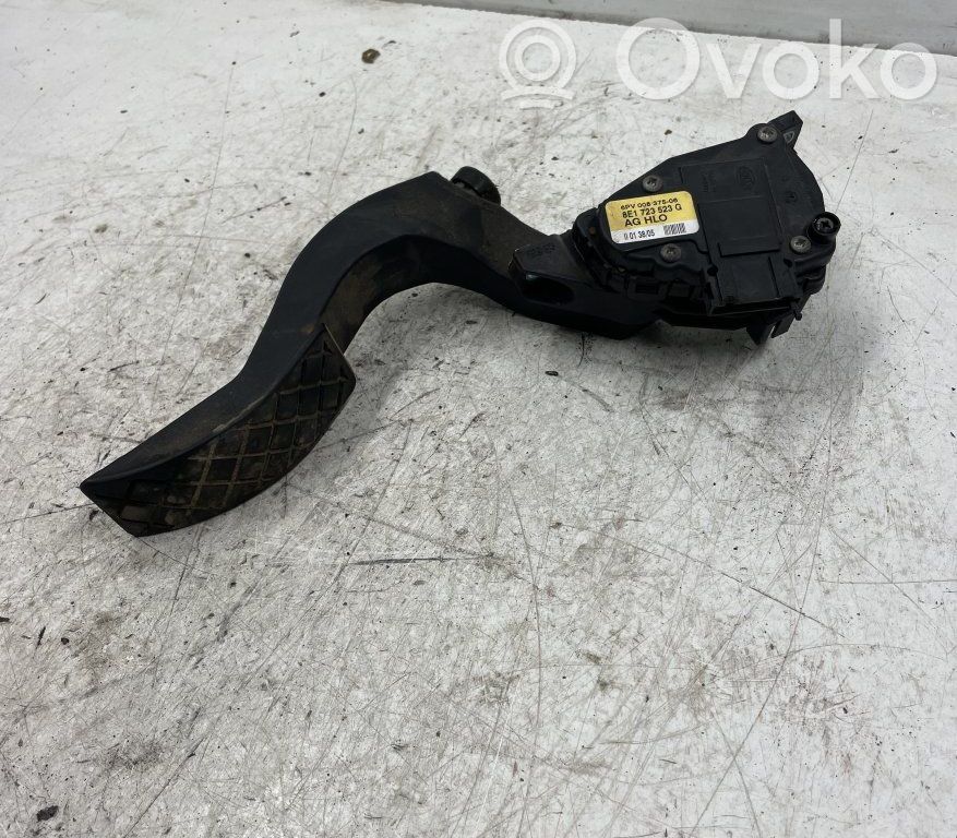 Audi A4 S4 B7 8E 8H Pedał gazu / przyspieszenia 