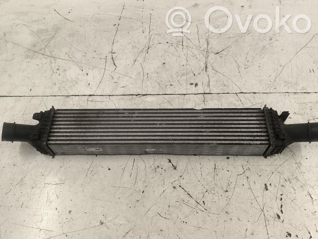 Audi A4 S4 B8 8K Interkūlerio radiatorius 