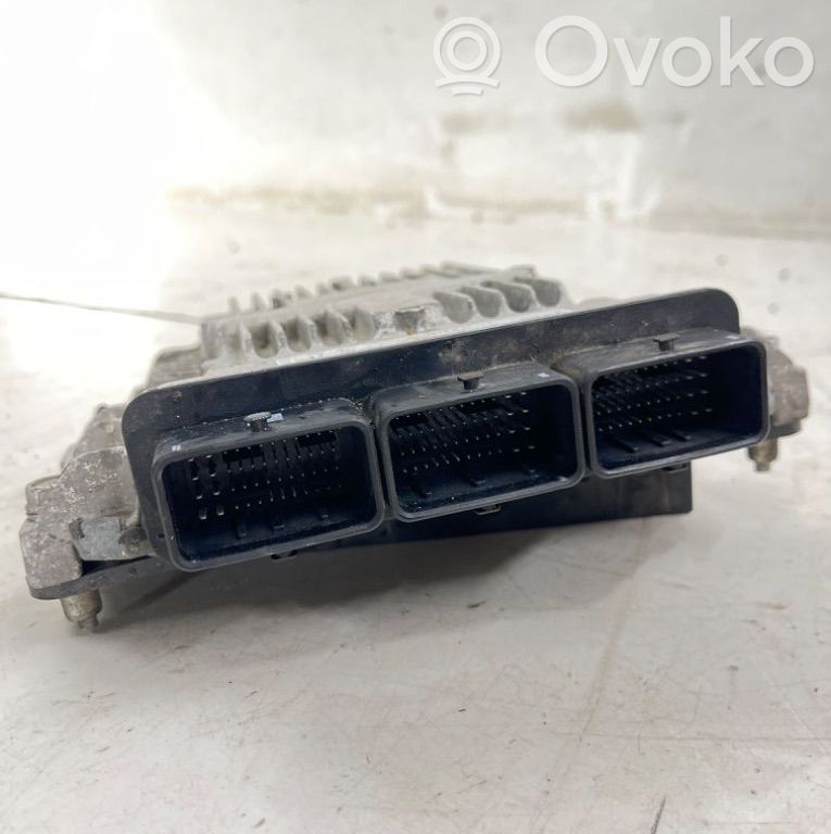 Engine control unit/module   5WS40535,8X2Q12A650KAG