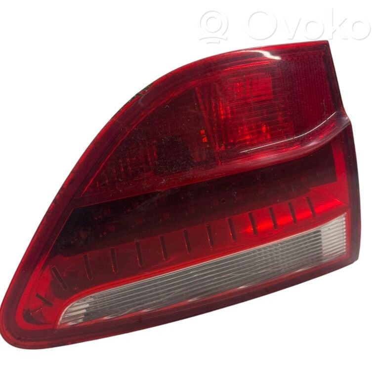 Seat Exeo (3R) Lampy tylnej klapy bagażnika 