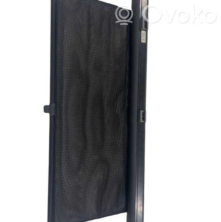 Bagažinės pertvara   4F9861691