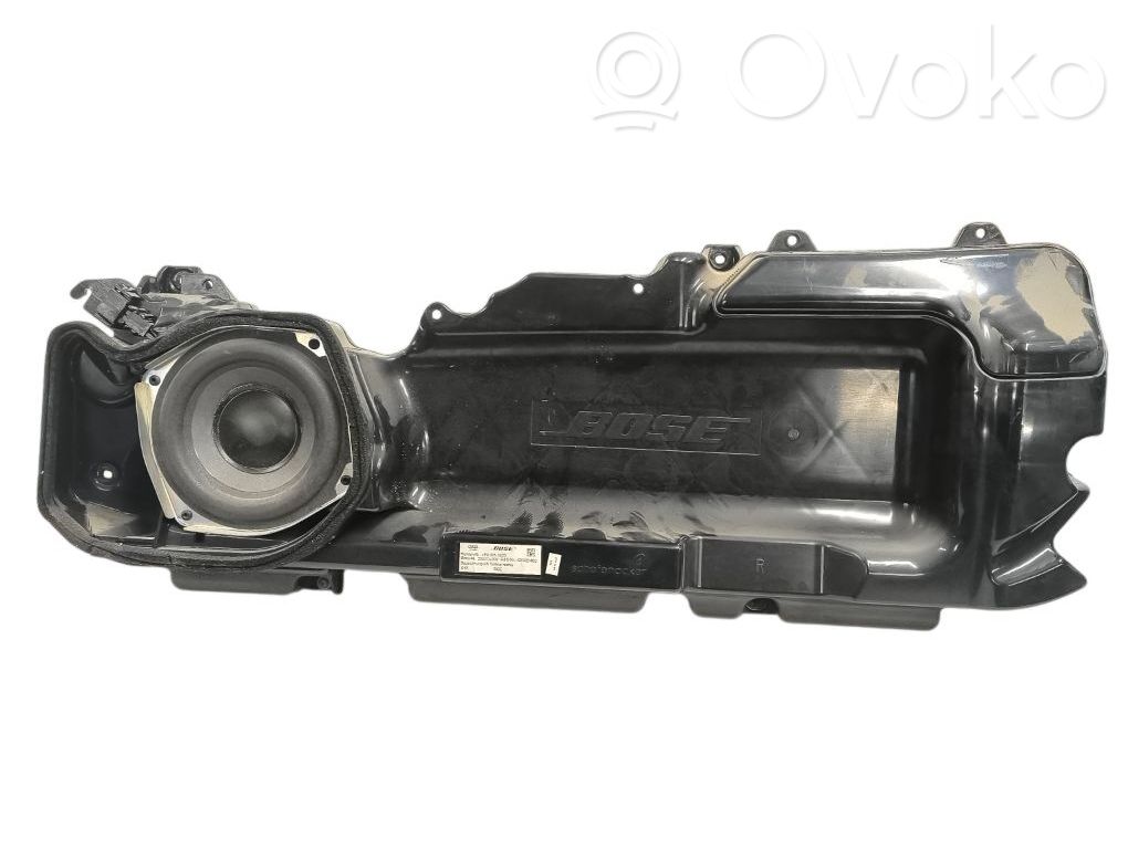 Audi A6 S6 C6 4F Altavoz de la puerta delantera 