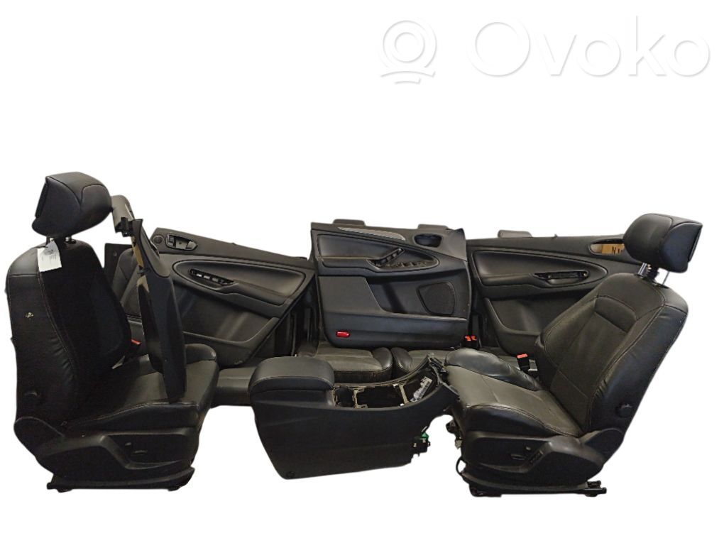 Seat set