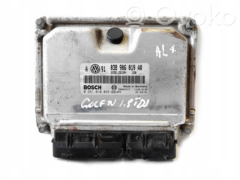 Volkswagen Golf IV Engine control unit/module 