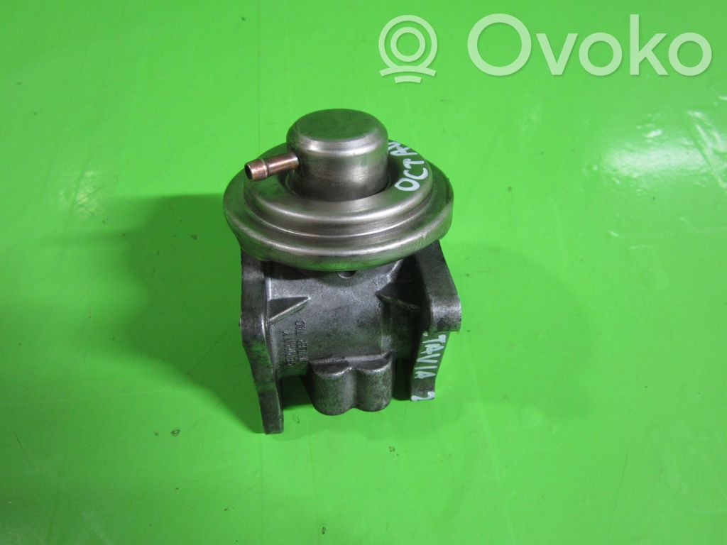 Skoda Octavia Mk2 (1Z) EGR valve 