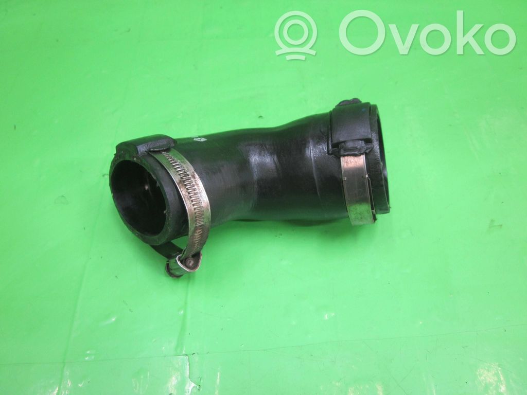 Intercooler hose/pipe