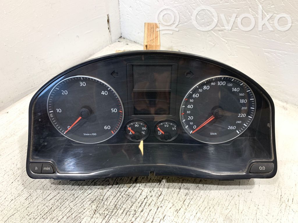 Volkswagen Jetta V Speedometer (instrument cluster) 
