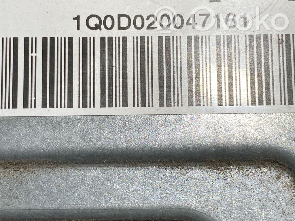 Autres unités de commande / modules   9675015880,9677001780,1Q0D020047161