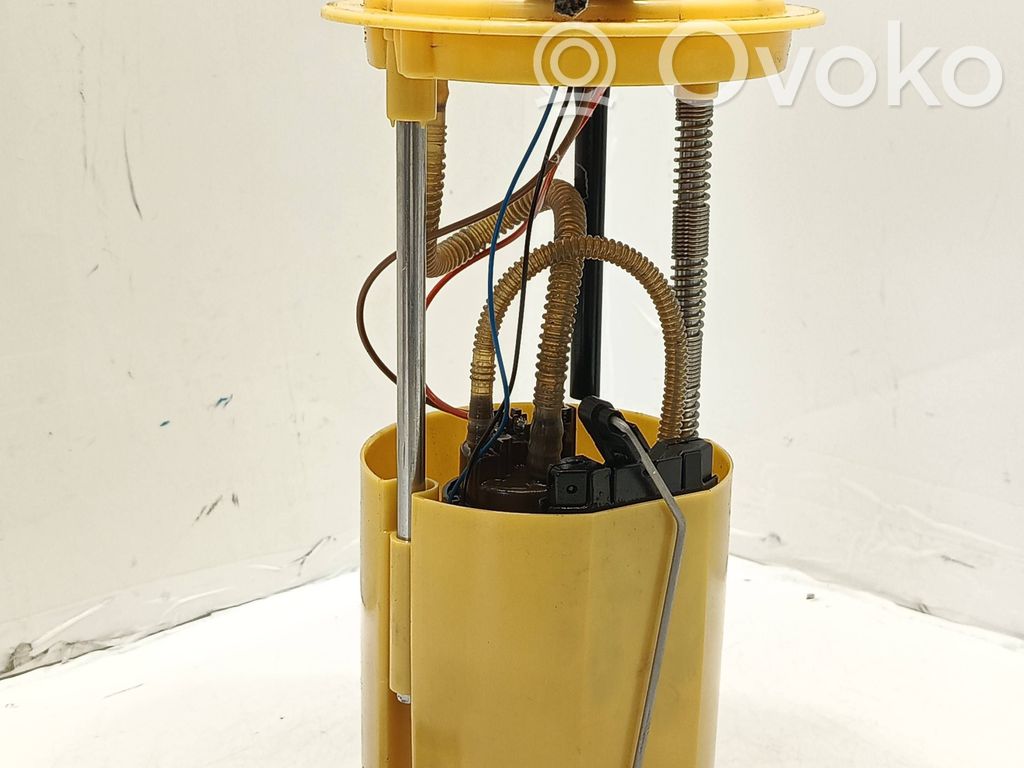 Bomba interna de combustible   40055517,A2C53189699