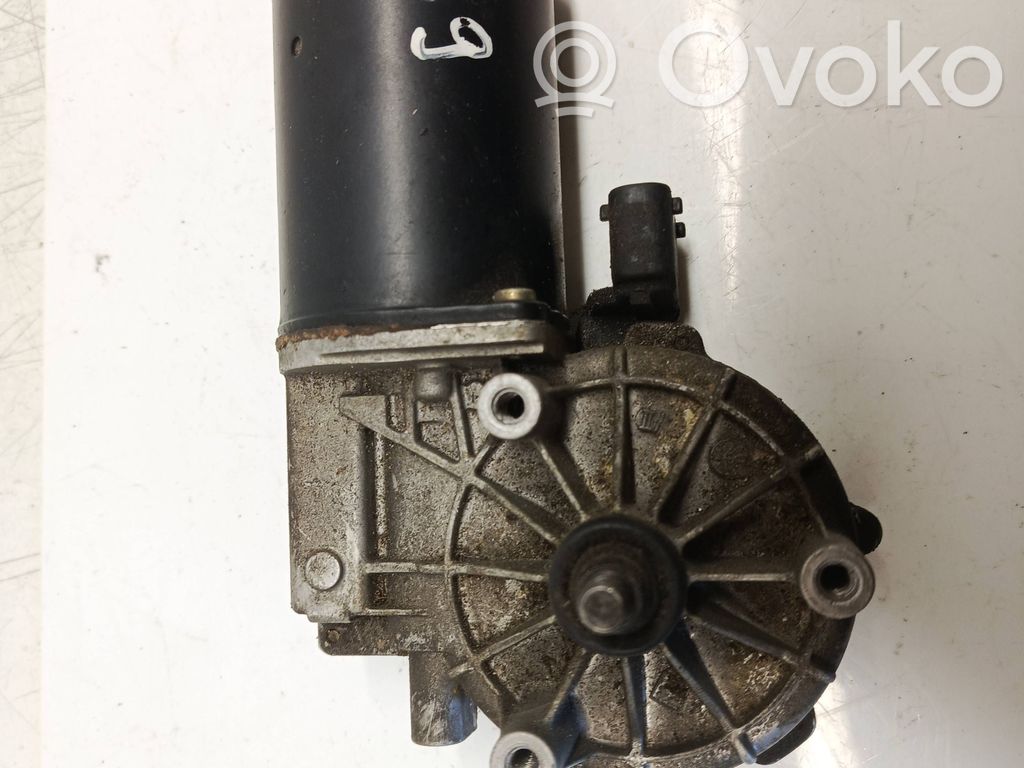 BMW 5 E39 Valytuvų varikliukas 