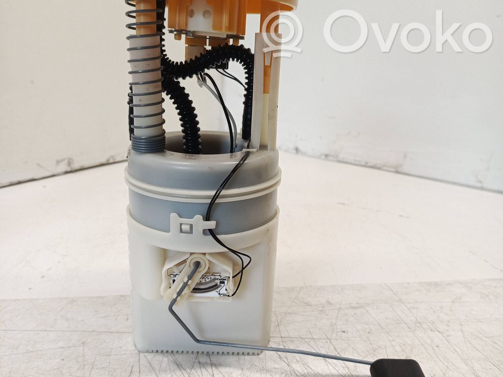Smart ForFour I Bomba interna de combustible 