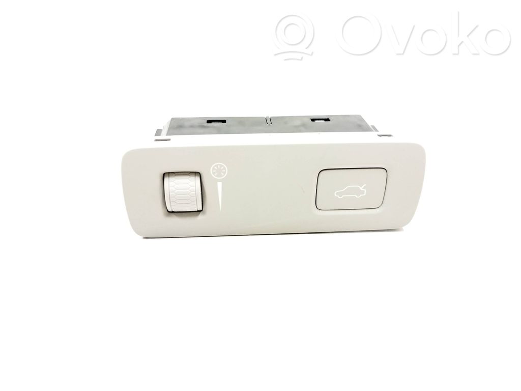 Volvo S60 Tailgate opening switch 
