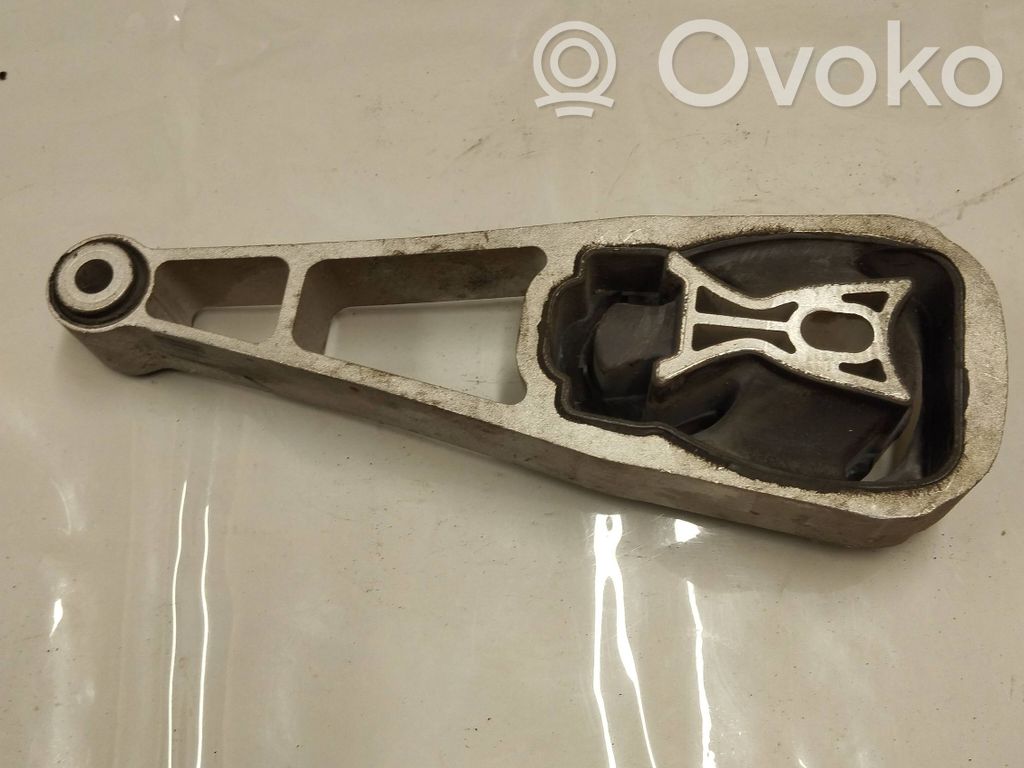 Land Rover Discovery Sport Engine mount bracket 