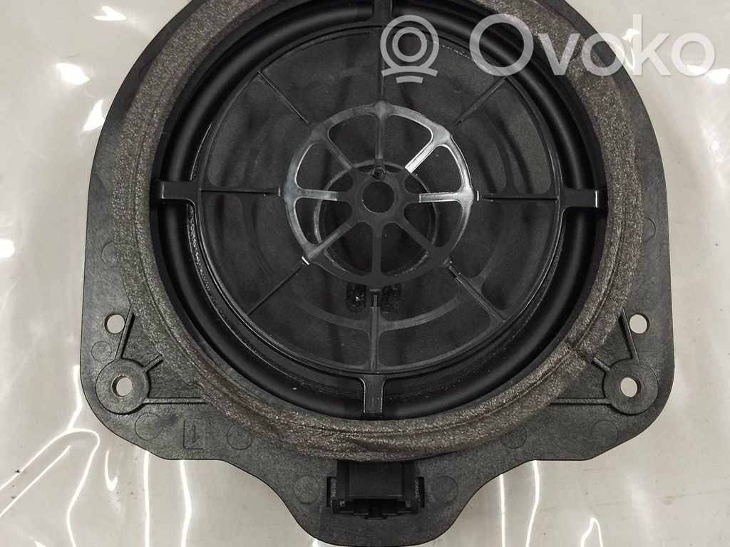 Audi A5 Altavoz de la puerta trasera 