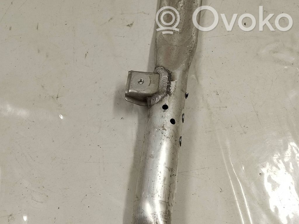 Tesla Model S Muu korin osa 