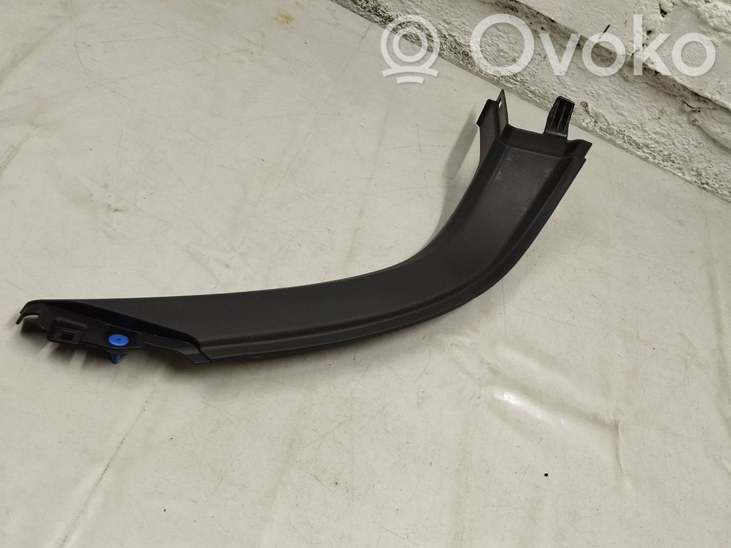 Bottom trim   100906500C