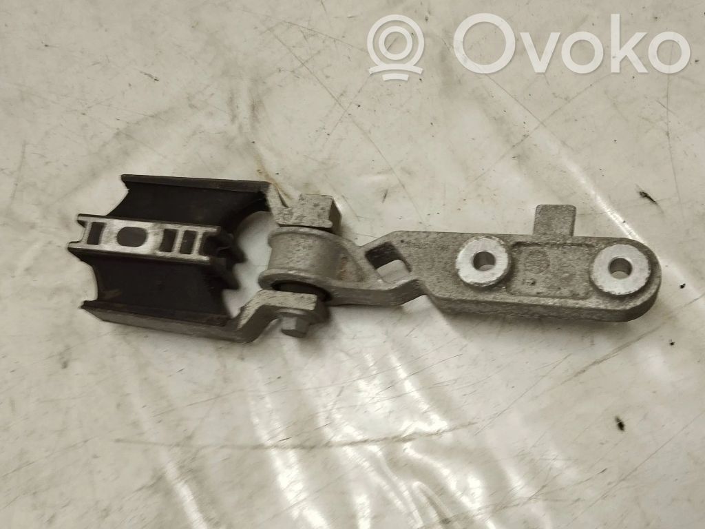 Volvo XC60 Gearbox mount 
