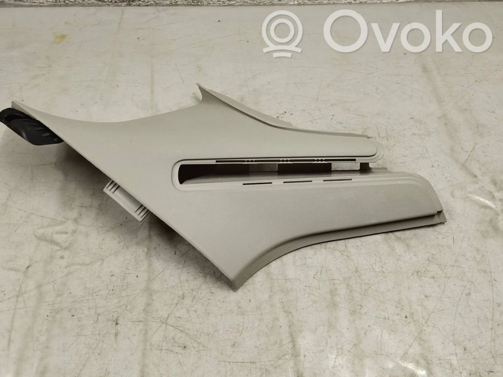 Volvo XC60 Moldura del pillar (D) (Inferior) 