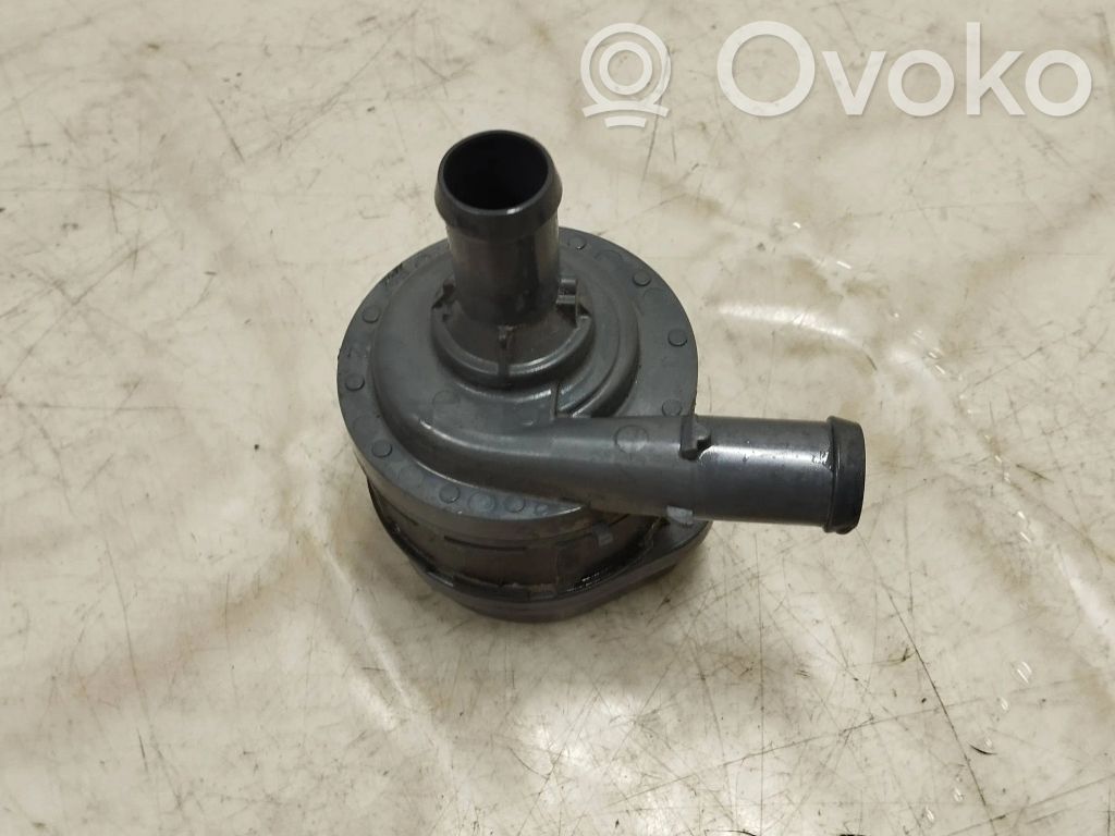 Volvo XC90 Pompe à eau de liquide de refroidissement 