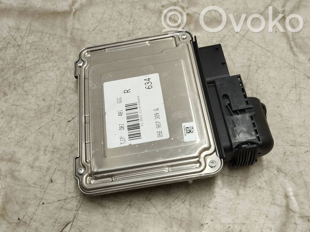 Engine control unit/module   05E907309G