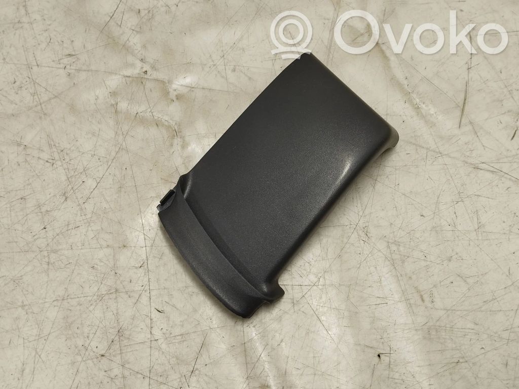 Volvo XC60 Kita salono detalė 