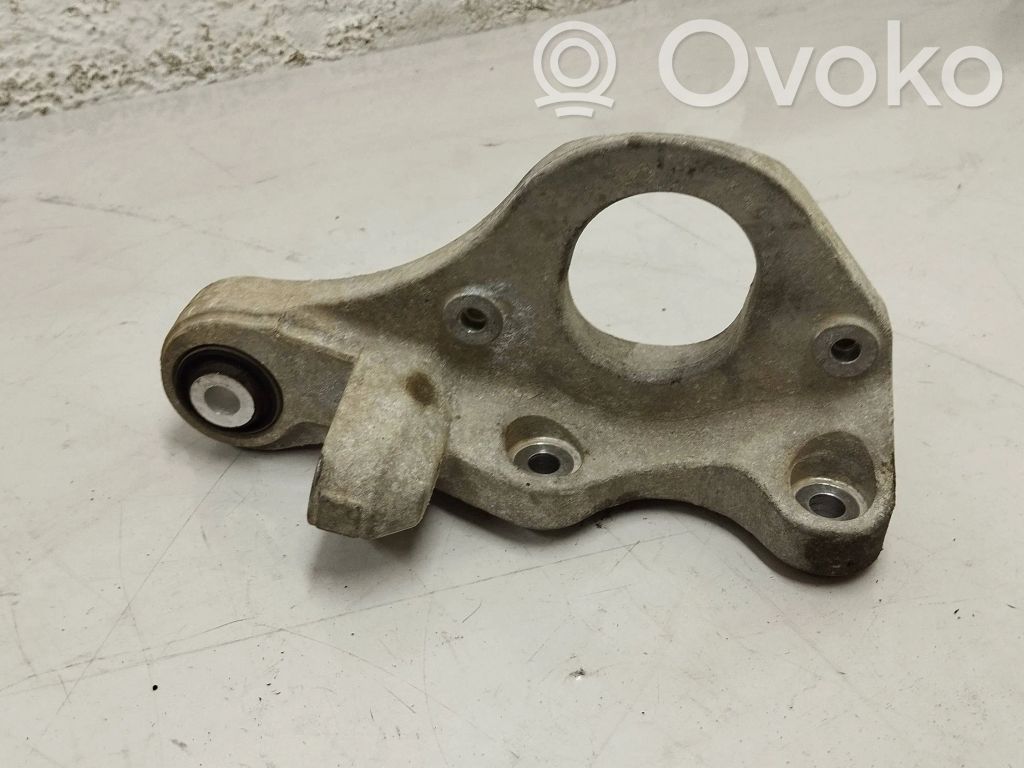 Volvo S60 Driveshaft support bearing bracket 