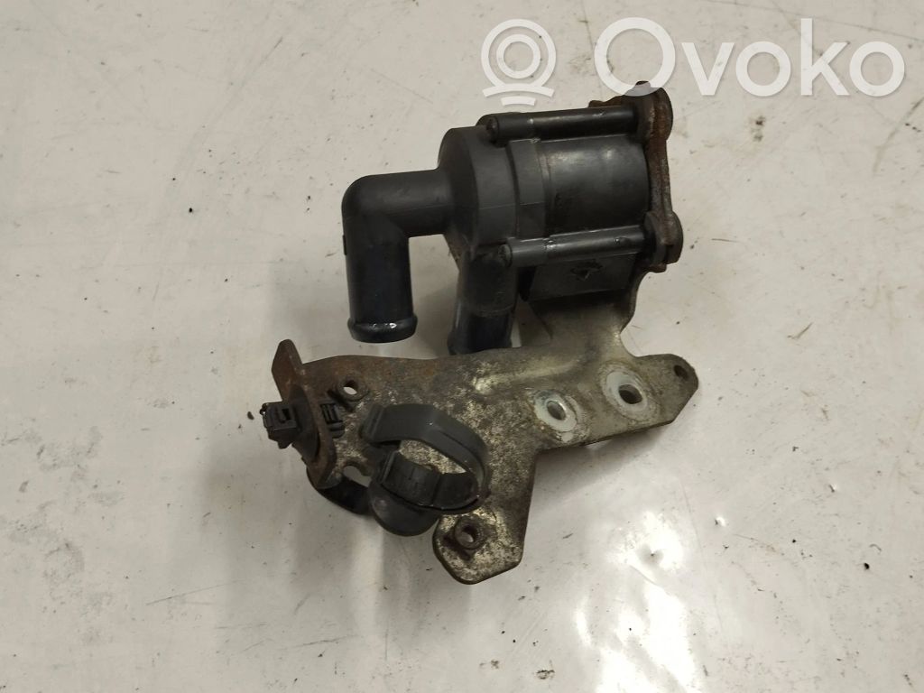 Volvo XC90 Pompe à eau de liquide de refroidissement 