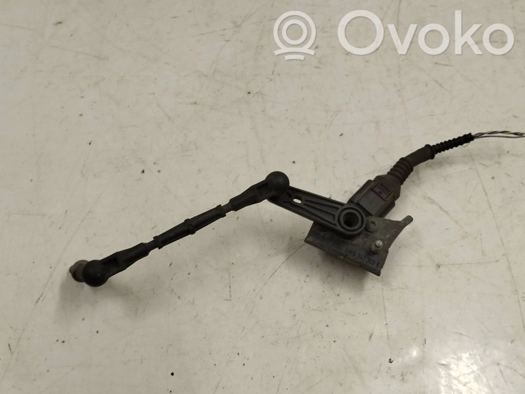 Audi A4 S4 B9 8W Headlight/headlamp level sensor 