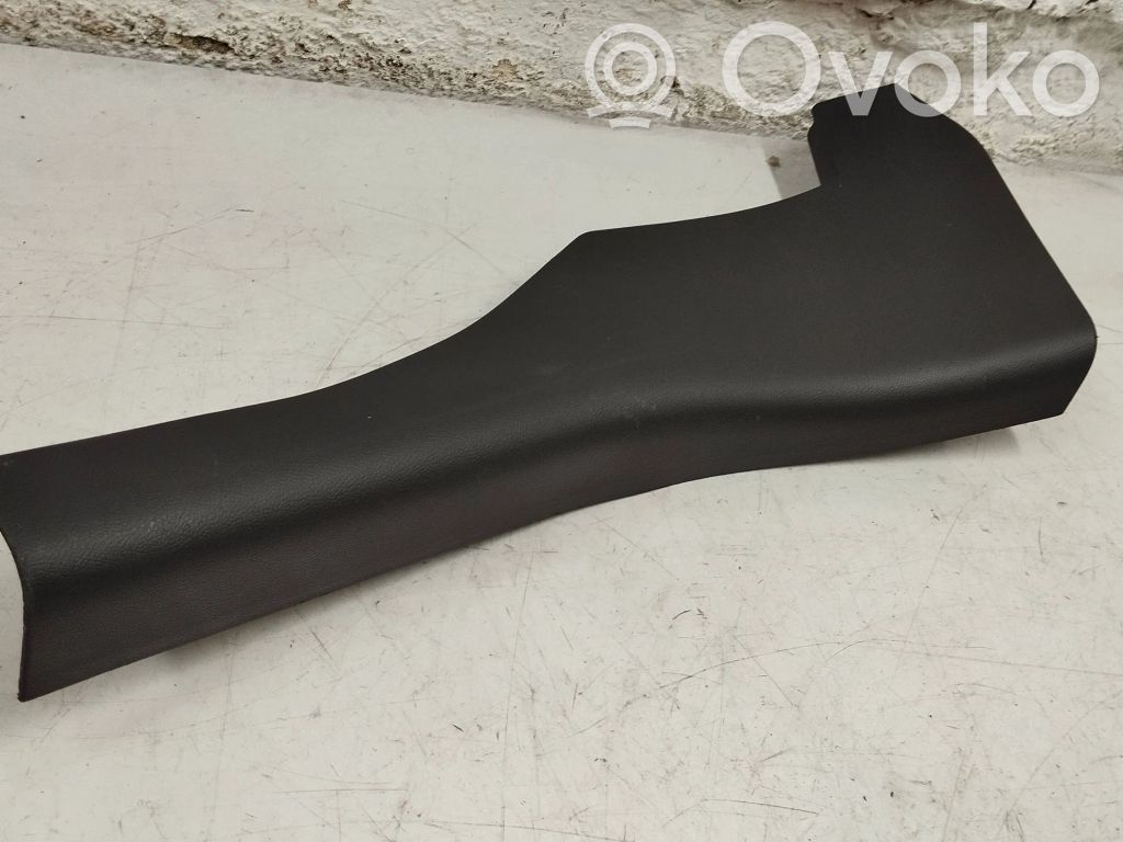Maserati Ghibli Moldura del pillar (D) (Inferior) 