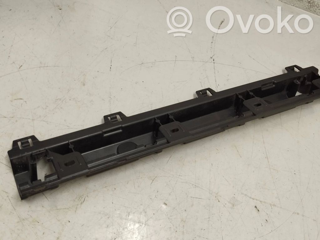 BMW i4 Listello di supporto del sottoporta 