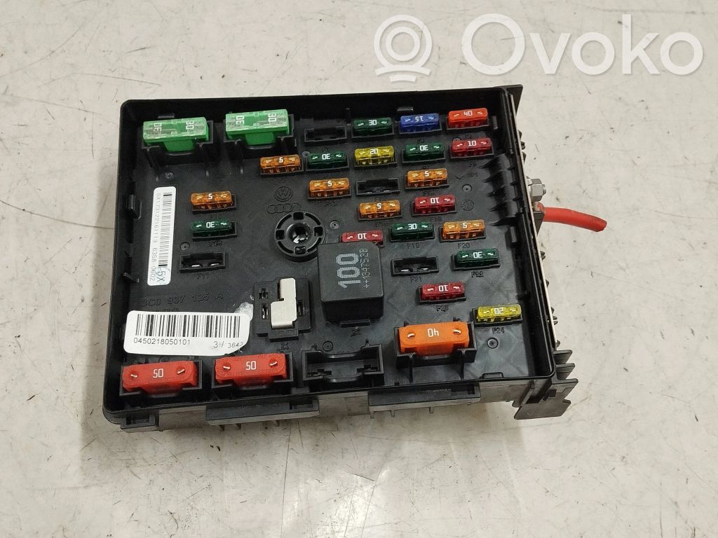 Audi Q3 8U Fuse module 